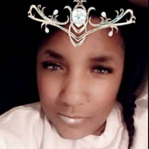 Meet your Posher, Briana